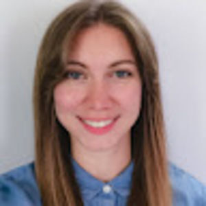 Meet your Posher, Cassandra